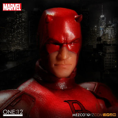 ONE:12 Collectible "Daredevil" Daredevil 1/12 Action Figureㅤ – Mezco – ActionFigureBrasil — detalhe do produto