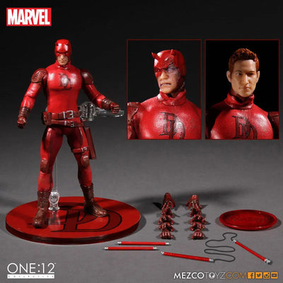 ONE:12 Collectible "Daredevil" Daredevil 1/12 Action Figureㅤ – Mezco – ActionFigureBrasil — ambientada