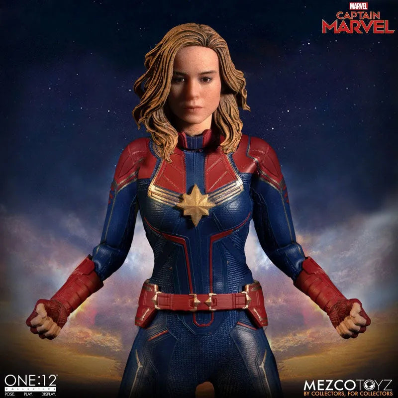ONE:12 Collective / Captain Marvel: Captain Marvel 1/12 Action Figureㅤ – Mezco – ActionFigureBrasil