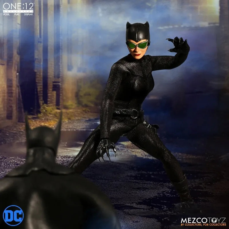 One:12 Collective - DC Comics: Catwoman 1/12 Action Figureㅤ – Mezco – ActionFigureBrasil