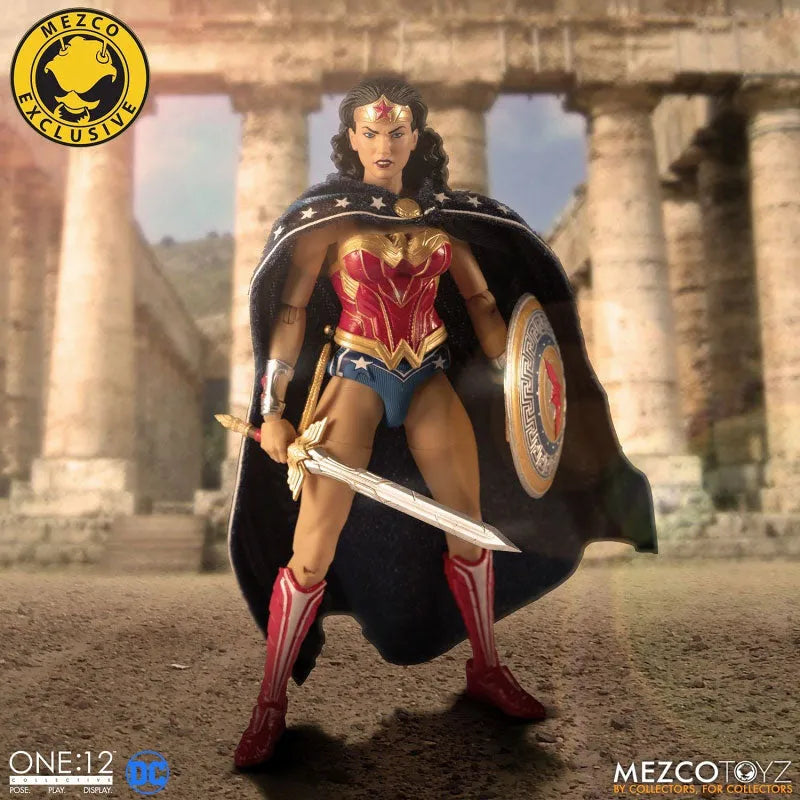 ONE:12 Collective / DC Comics: Classic Wonder Woman 1/12 Action Figureㅤ – Mezco – ActionFigureBrasil