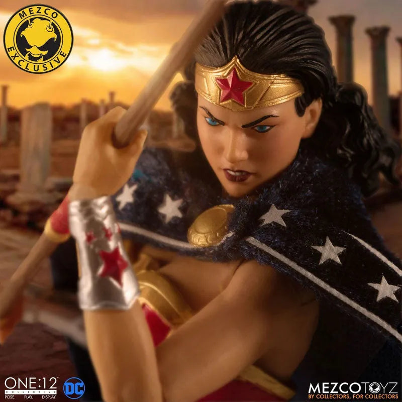 ONE:12 Collective / DC Comics: Classic Wonder Woman 1/12 Action Figureㅤ – Mezco – ActionFigureBrasil