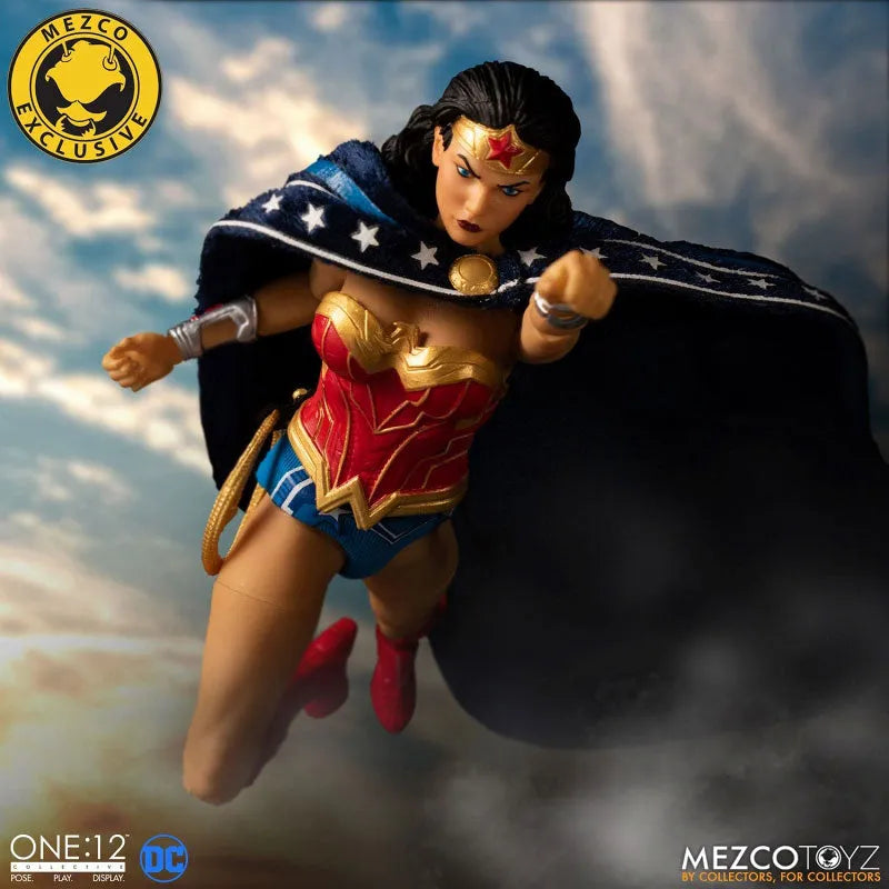 ONE:12 Collective / DC Comics: Classic Wonder Woman 1/12 Action Figureㅤ – Mezco – ActionFigureBrasil