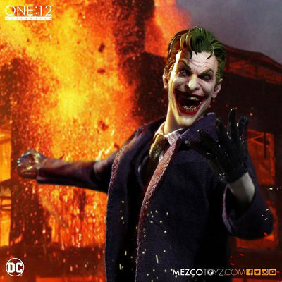ONE:12 Collective - DC Comics: Joker 1/12 Action Figureㅤ – Mezco – ActionFigureBrasil — com base expositora