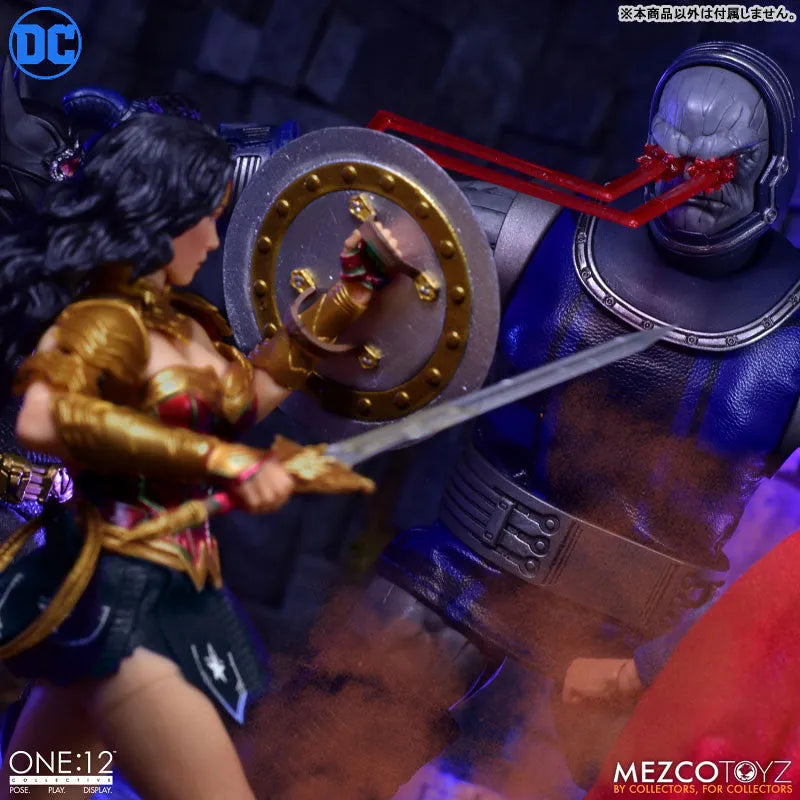 ONE:12 Collective / DC Comics: Modern Wonder Woman 1/12 Action Figureㅤ – Mezco – ActionFigureBrasil