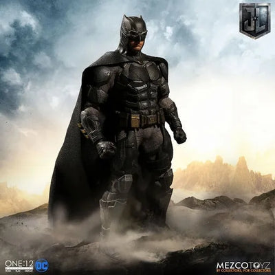 ONE:12 Collective - Justice League: Tactical Suit Batman 1/12 Action Figureㅤ – Mezco – ActionFigureBrasil