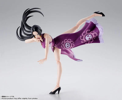 One Piece - Boa Hancock - S.H.Figuarts - Marineford (Bandai Spirits)ㅤ – Bandai Spirits – ActionFigureBrasil — ambientada