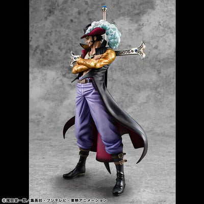 One Piece - Dracule Mihawk - Excellent Model - Portrait Of Pirates DX - 1/8 - Ver. R (MegaHouse) [Shop Exclusive]ㅤ – MegaHouse – ActionFigureBrasil — com base expositora