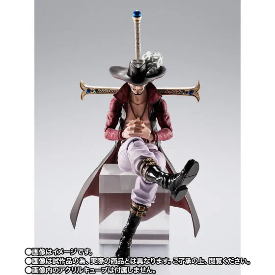One Piece - Dracule Mihawk - S.H.Figuarts (Bandai Spirits) [Shop Exclusive]ㅤ – Bandai Spirits – ActionFigureBrasil