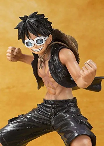 One Piece Film Gold - Monkey D. Luffy - Figuarts ZERO - -One Piece Film Gold Ver.- (Bandai)ㅤ – Bandai – ActionFigureBrasil