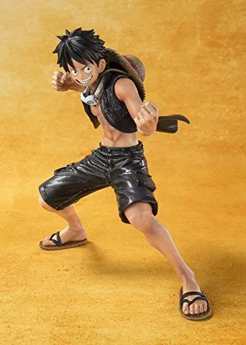One Piece Film Gold - Monkey D. Luffy - Figuarts ZERO - -One Piece Film Gold Ver.- (Bandai)ㅤ – Bandai – ActionFigureBrasil — ambientada