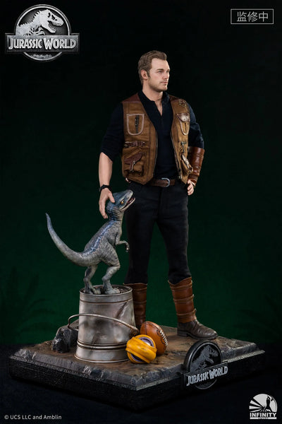 Owen and Baby Blue - LIMITED EDITION: 399 – Infinity Studio – ActionFigure Brasil — com base expositora