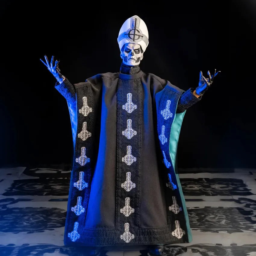 Papa Emeritus II – Trick or Treat Studios – ActionFigure Brasil