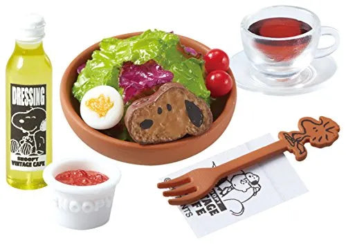 Peanuts - Snoopy - Woodstock - Snoopy Vintage Cafe - 1 - Hamburger Plate (Re-Ment)ㅤ – Re-Ment – ActionFigureBrasil