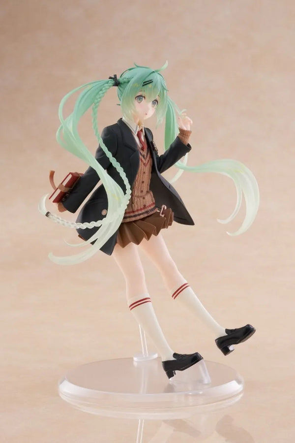 Piapro Characters - Hatsune Miku - Hatsune Miku Fashion Series - Preppy (Taito)ㅤ – Taito – ActionFigureBrasil