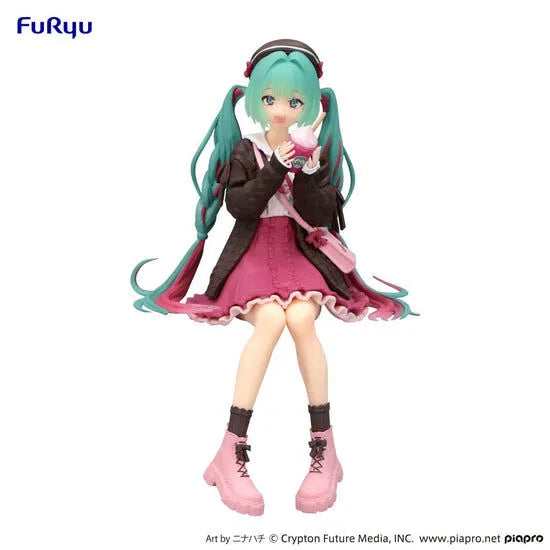 Piapro Characters - Hatsune Miku - Noodle Stopper Figure - Autumn Date, Pink ver. (FuRyu)ㅤ – FuRyu – ActionFigureBrasil
