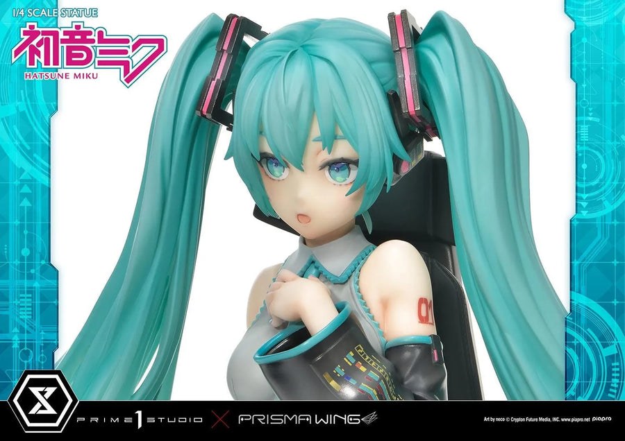 Piapro Characters - Hatsune Miku - Prisma Wing PWPCL-07 - 1/4 (Prime 1 Studio)ㅤ – Prime 1 Studio – ActionFigureBrasil