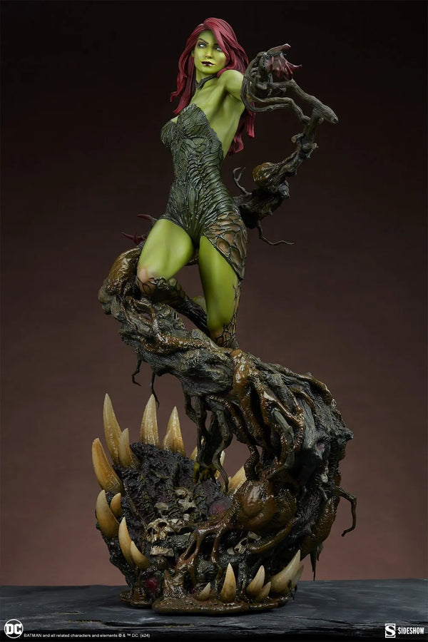 Poison Ivy: Deadly Nature (Green Variant) - LIMITED EDITION: 1000 (Variant) – Sideshow Collectibles – ActionFigure Brasil