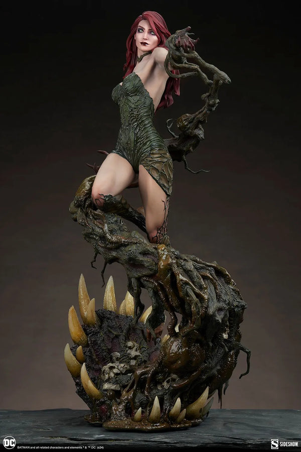 Poison Ivy: Deadly Nature - LIMITED EDITION: 1000 – Sideshow Collectibles – ActionFigure Brasil