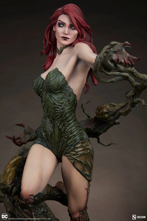 Poison Ivy: Deadly Nature - LIMITED EDITION: 1000 – Sideshow Collectibles – ActionFigure Brasil