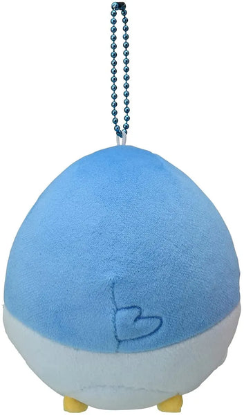 Pokemon - Keychain Plushie - Huggable Piplup (Pokemon Center)ㅤ – Pokémon Center – ActionFigureBrasil — ângulo diferente
