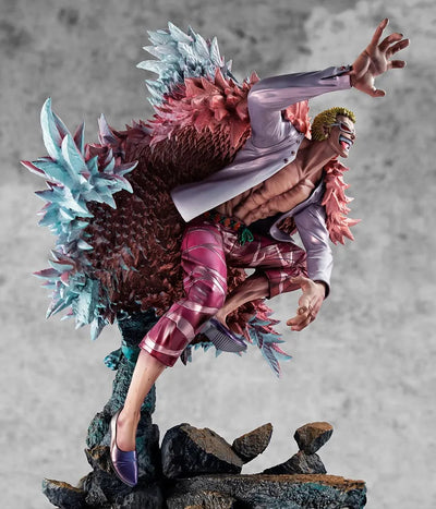 Portrait of Pirates “Heavenly Demon” Donquixote Doflamingo – MegaHouse – ActionFigure Brasil — close