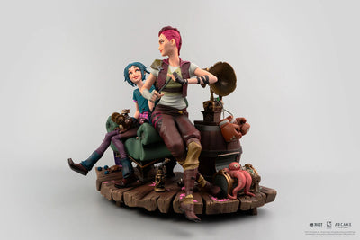 Powder & Vi - LIMITED EDITION: 2500 – PureArts – ActionFigure Brasil — ângulo diferente