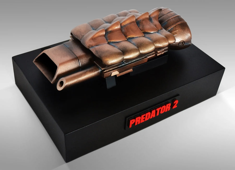 Predator 2 Plasmacaster - LIMITED EDITION: 500 – Hollywood Collectibles Group – ActionFigure Brasil