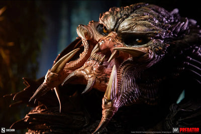 Predator Barbarian Mythos - LIMITED EDITION: 300 – Sideshow Collectibles – ActionFigure Brasil — com base expositora