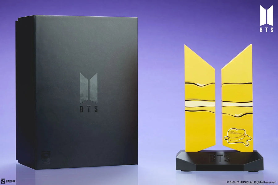 Premium BTS Logo: Butter Edition - LIMITED EDITION (Butter Edition) – Sideshow Collectibles – ActionFigure Brasil