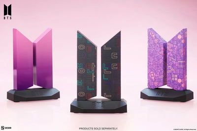 Premium BTS Logo: Hangeul Edition - LIMITED EDITION (Hangeul Edition) – Sideshow Collectibles – ActionFigure Brasil — ambientada