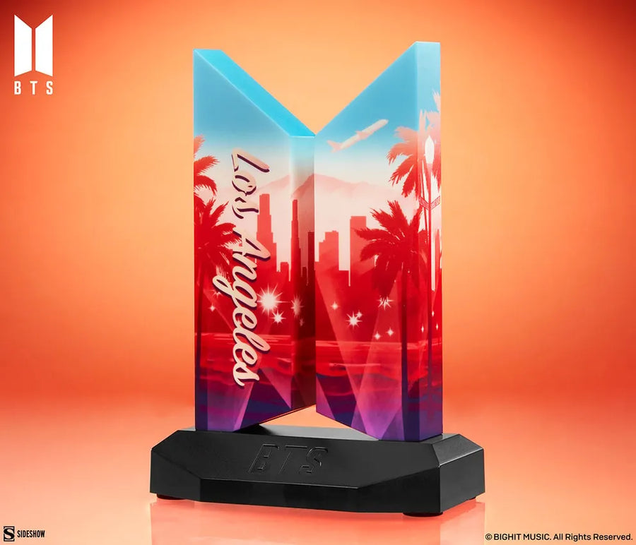 Premium BTS Logo: Los Angeles Edition - LIMITED EDITION (Los Angeles Edition) – Sideshow Collectibles – ActionFigure Brasil