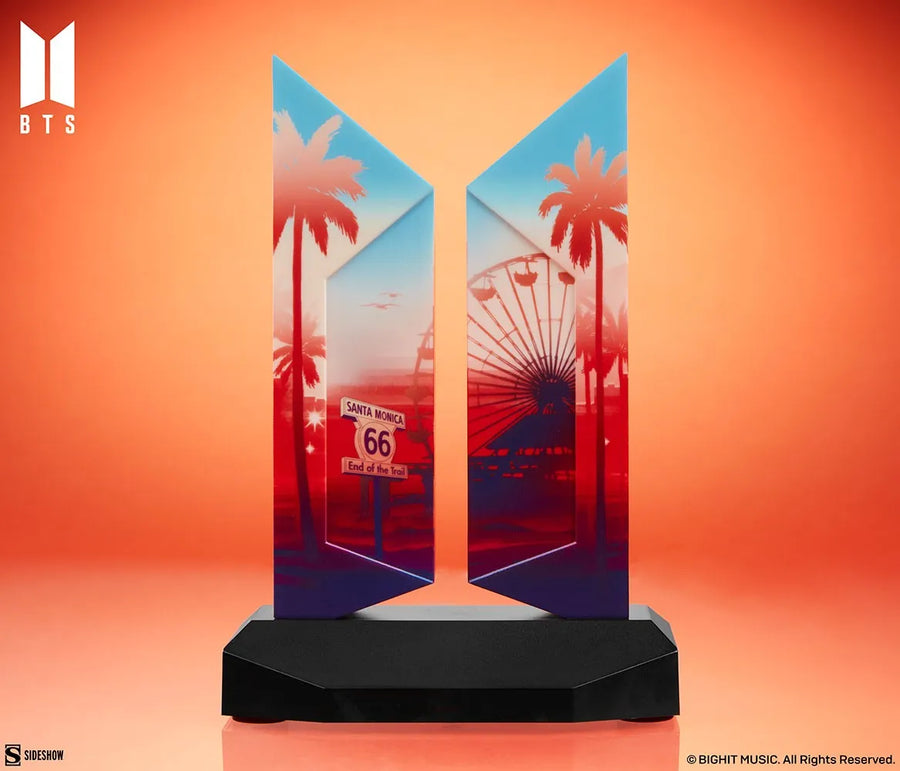 Premium BTS Logo: Los Angeles Edition - LIMITED EDITION (Los Angeles Edition) – Sideshow Collectibles – ActionFigure Brasil