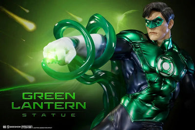Premium Master Line - Justice League THE NEW52!: Green Lantern 1/4ㅤ – Prime 1 Studio – ActionFigureBrasil — com base expositora