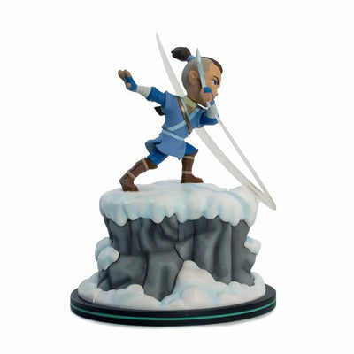 Q-Fig Max Elite / Avatar: the Legend of Aang: Sokka PVC Figureㅤ – Quantum Mechanix – ActionFigureBrasil — ângulo diferente