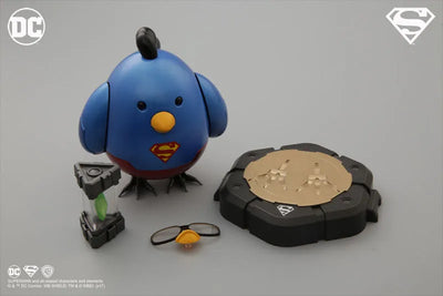Q-MECH x DC COMICS - Battle Chicken Superman Ver.ㅤ – CCSTOYS – ActionFigureBrasil — iluminação de estúdio