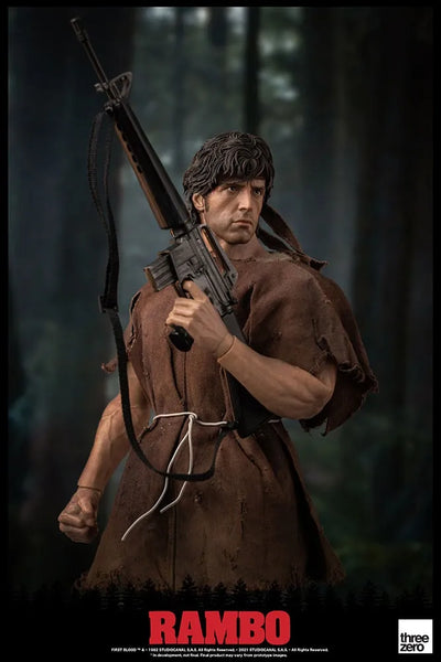 Rambo: First Blood – Threezero – ActionFigure Brasil — com base expositora