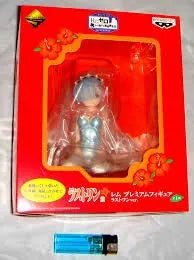 Re:Zero kara Hajimeru Isekai Seikatsu - Rem - Ichiban Kuji - Ichiban Kuji Premium Re:Zero kara Hajimeru Isekai Seikatsu -Natsu da! Umi da! Iseika Shoukan!- - Last One ver.ㅤ – Banpresto – ActionFigureBrasil — ângulo diferente