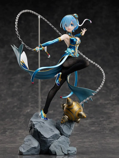 Rem China Dress Ver. – FURYU Corporation – ActionFigure Brasil — com base expositora