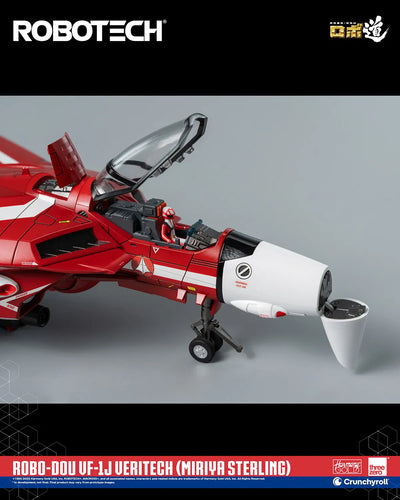 ROBO-DOU ROBOTECH VF-1J Veritech (Miriya Sterling) – Threezero – ActionFigure Brasil — com base expositora