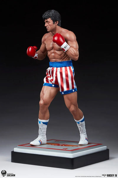 Rocky IV - LIMITED EDITION: 325 (Rocky IV Edition) – PCS – ActionFigure Brasil — com base expositora