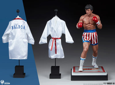 Rocky IV - LIMITED EDITION: 325 (Rocky IV Edition) – PCS – ActionFigure Brasil — ângulo diferente