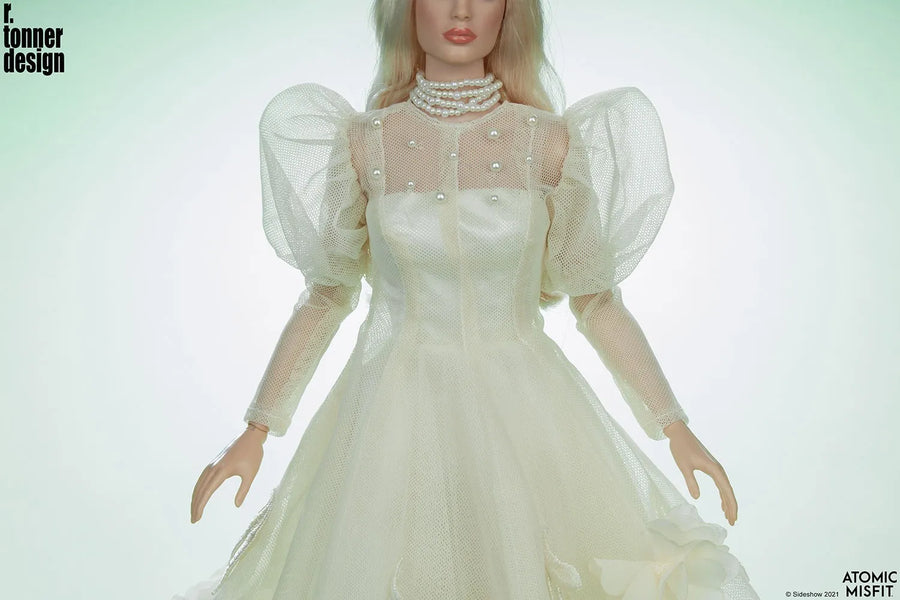 Romantic Notion Fashion Doll - LIMITED EDITION: 250 – Sideshow Collectibles – ActionFigure Brasil