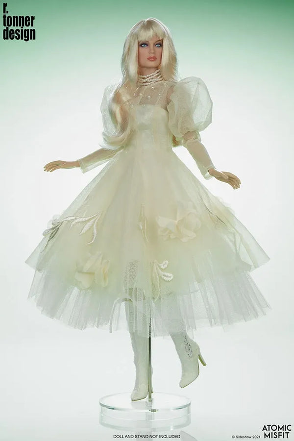 Romantic Notion Fashion Doll Outfit – Sideshow Collectibles – ActionFigure Brasil