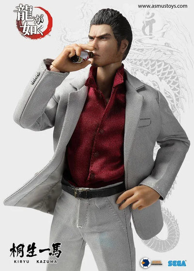 Ryuu ga Gotoku - Kiryuu Kazuma - Ultimate 8" Action Figure YAKU01A - 1/9 (Asmus Toys)ㅤ – Asmus Toys – ActionFigureBrasil — embalagem