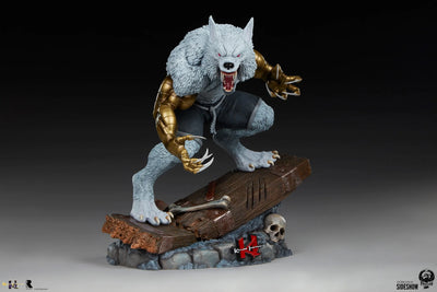 Sabrewulf – White Wolf - LIMITED EDITION: 350 (White Wolf Variant) – PCS – ActionFigure Brasil — com base expositora