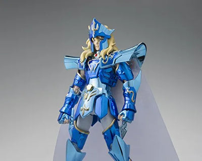 Saint Seiya - Kaiou Poseidon - Saint Cloth Myth - Myth Cloth - 15th Anniversary Ver. (Bandai)ㅤ – Bandai – ActionFigureBrasil — iluminação de estúdio
