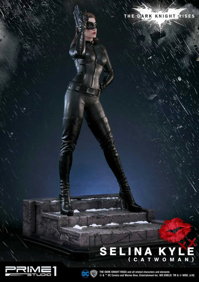 Selina Kyle (Catwoman) (Exclusive Version) The Dark Knight Rises (Film) – Prime1Studio – ActionFigure Brasil
