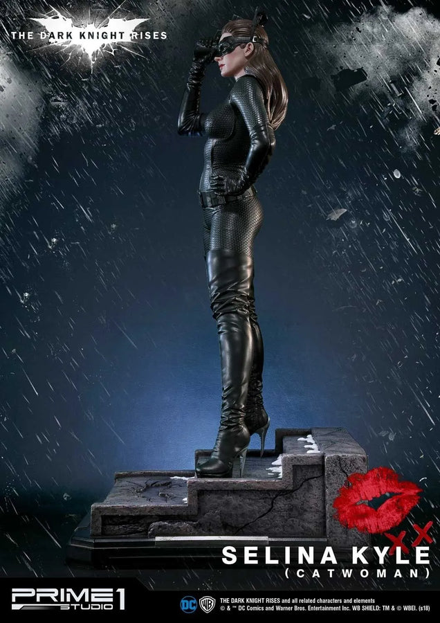 Selina Kyle (Catwoman) (Regular Version) The Dark Knight Rises (Film) – Prime1Studio – ActionFigure Brasil