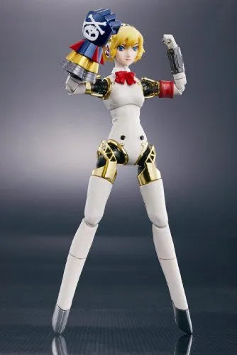 Shin Megami Tensei: Persona 3 - Aegis - Chogokin (Bandai)ㅤ – Bandai – ActionFigureBrasil — ângulo diferente